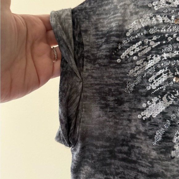 Miss Me Black and Gray Cap Sleeve Embellished Blouse, size S - Picture 5 of 10